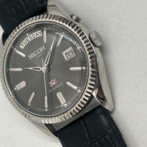 Vintage Ricoh Men?s Automatic Watch ? 21 Jewels, Day & Date, Light Green Dial, Leather Strap